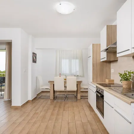 Alternus A Apartmán