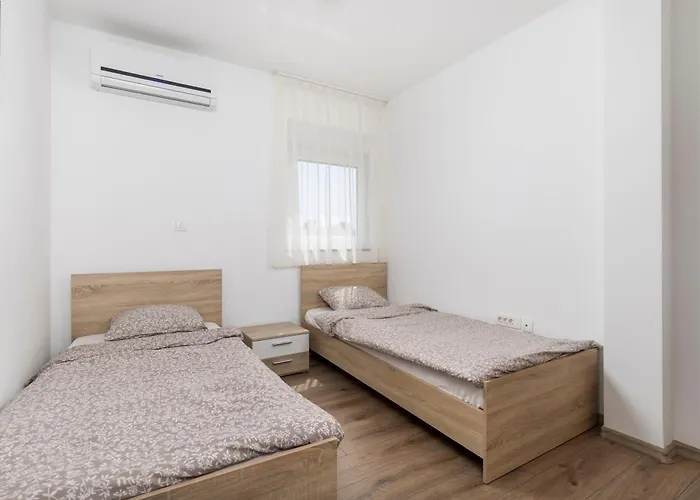 Alternus A Apartman Veprinac