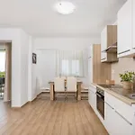 Alternus A 아파트